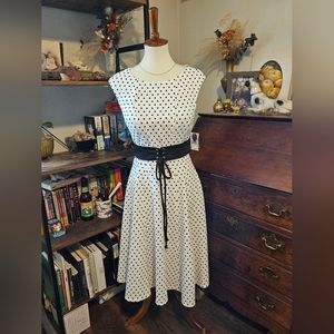 Danny and Nicole white and black polkadot dress 50s style belt NWT